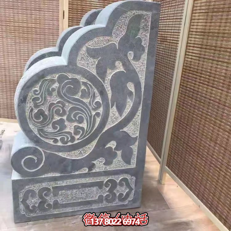 傳統(tǒng)石刻抱鼓，點(diǎn)綴仿古庭院