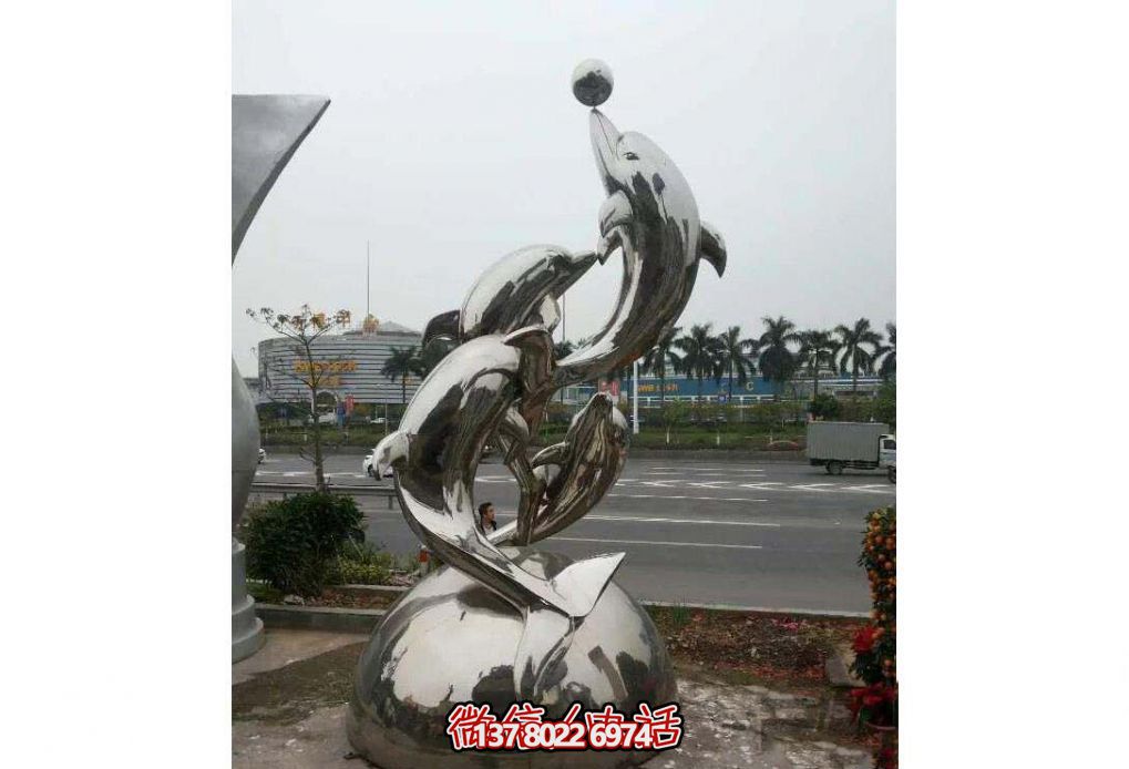 不銹鋼海豚雕塑，玩起來(lái)讓街道飛躍！