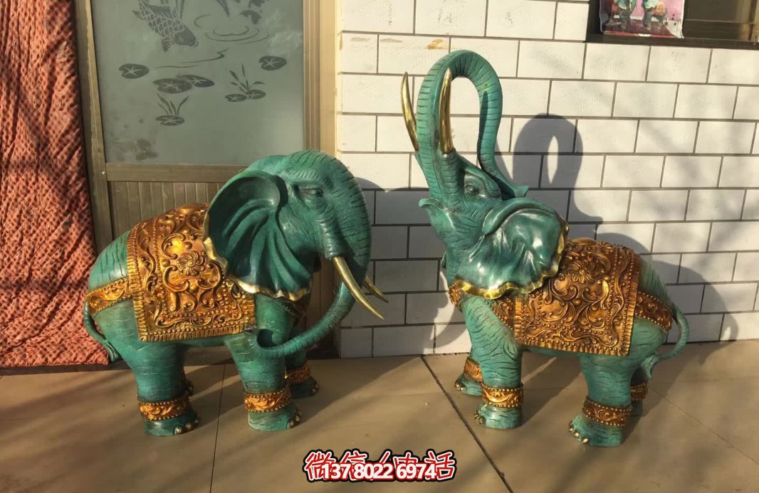 玻璃鋼大象彩繪雕塑，裝點室內(nèi)創(chuàng)意庭院