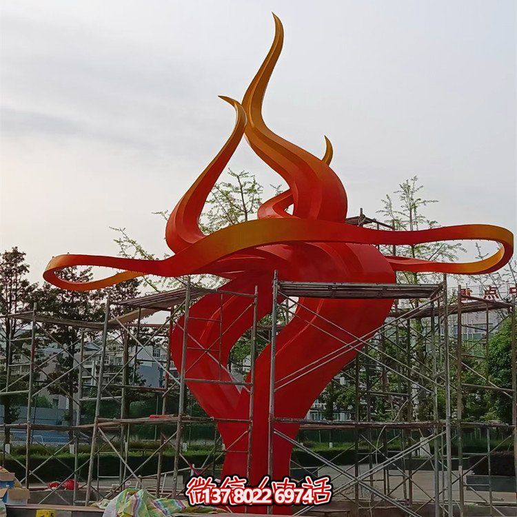 創(chuàng)意景觀不銹鋼雕塑擺件，點亮小區(qū)別墅美景