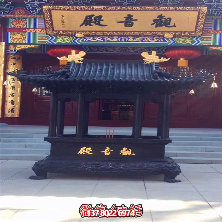 華寶鑄鐵長(zhǎng)形香爐，讓觀音殿更加美麗