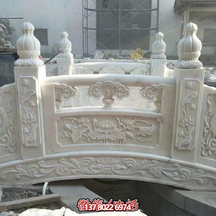 欣賞大理石雕塑的美景，玩轉(zhuǎn)庭院石拱橋