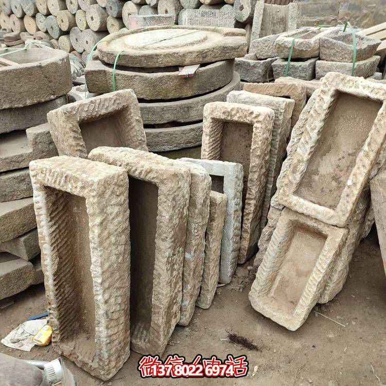 經(jīng)典石雕老石槽，點(diǎn)綴青石園林景觀
