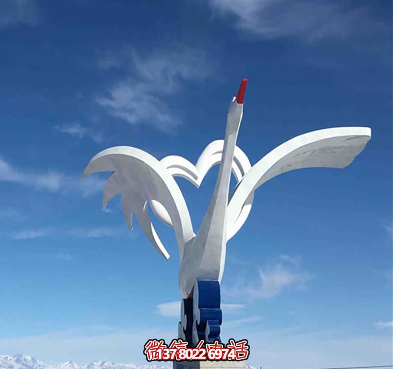 不銹鋼愛心鶴雕塑，點(diǎn)亮廣場創(chuàng)意之美