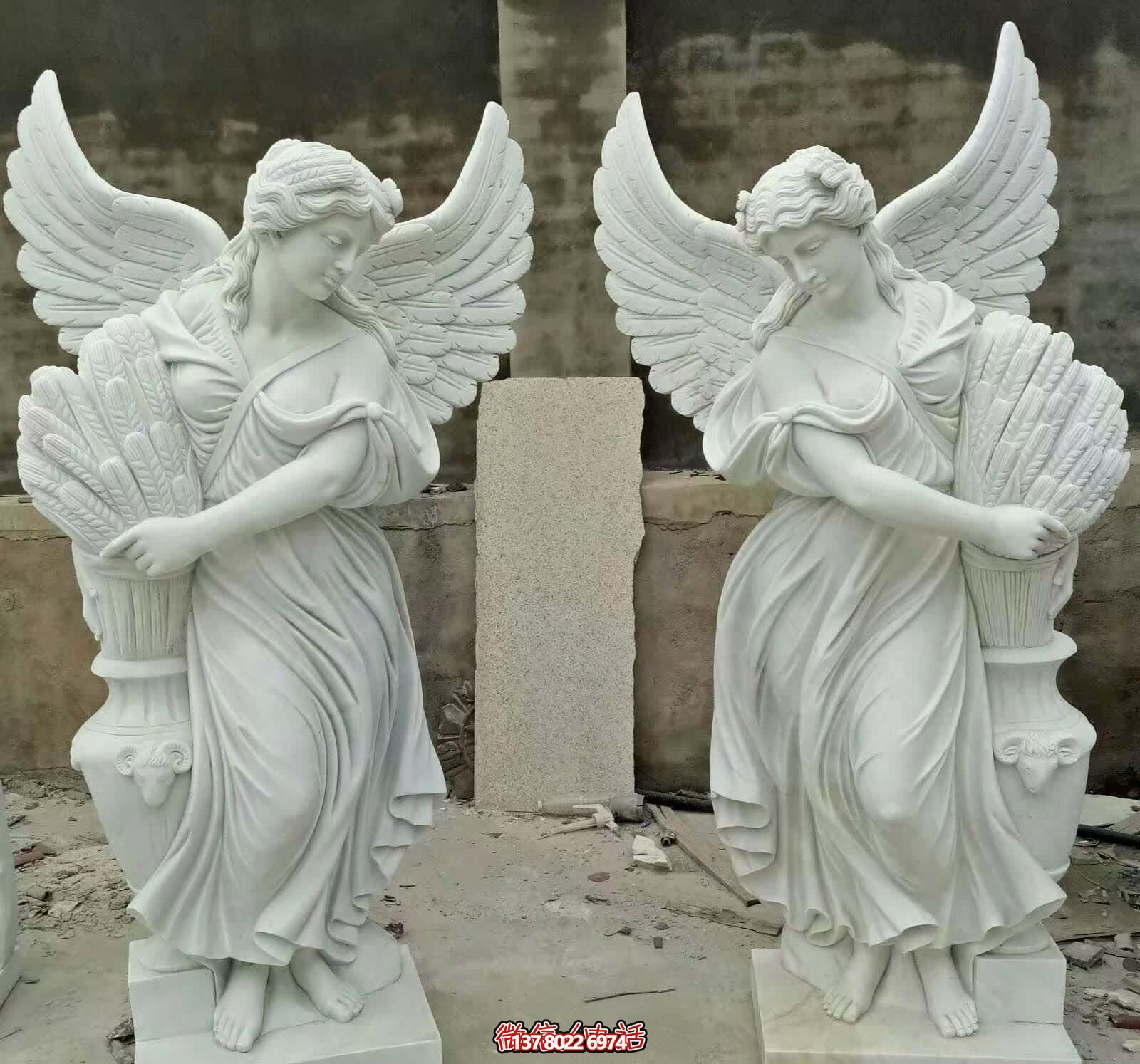 精雕細(xì)琢的白玉雕塑，點(diǎn)綴西方庭院別墅