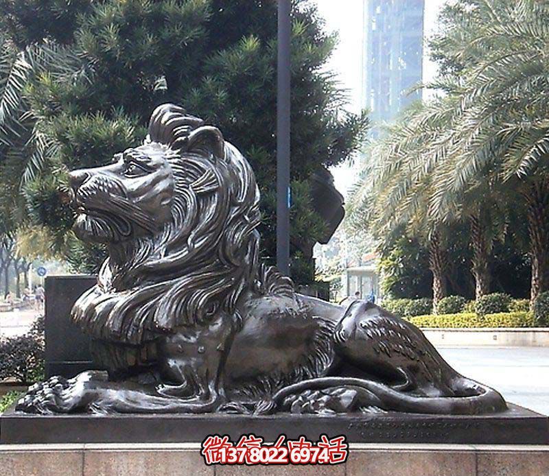 大型不銹鋼獅子雕塑，仿銅臥著雕塑