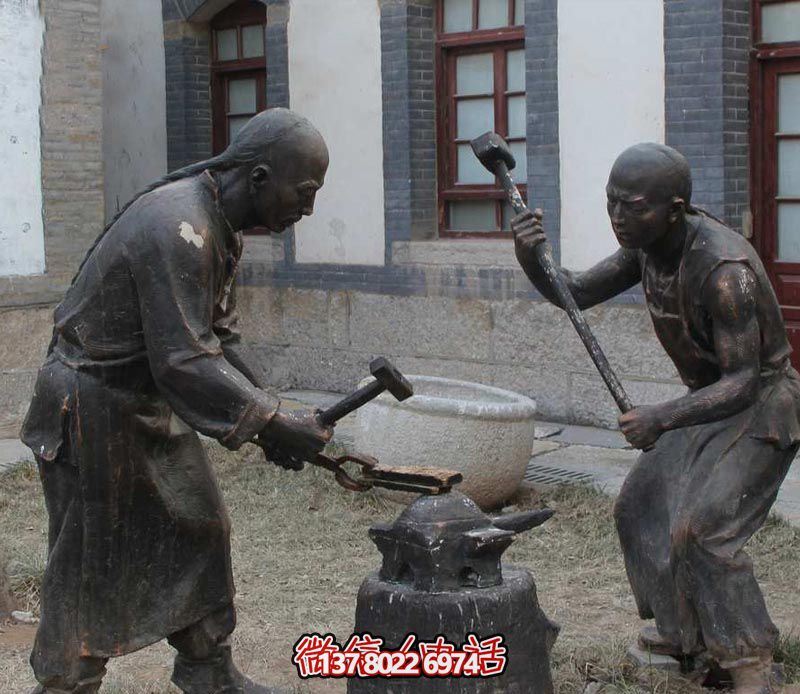 古人鑄造青銅雕塑，景觀美化擺放