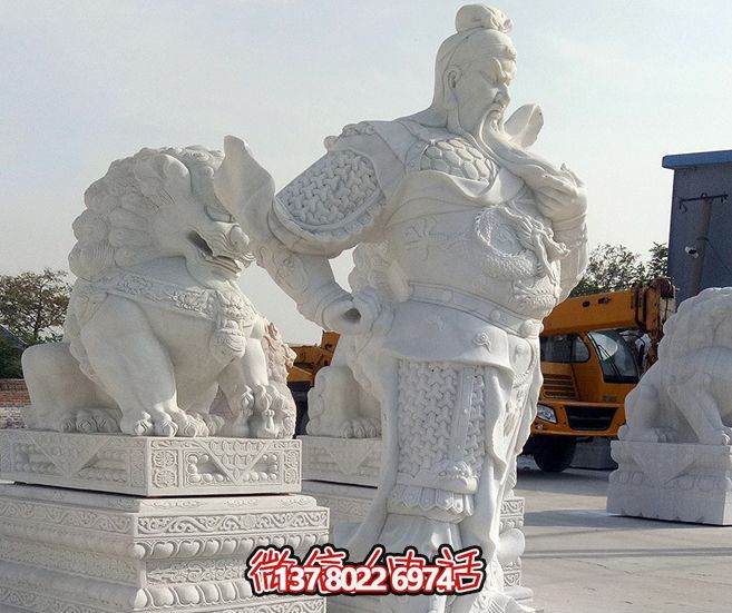 漢白玉大型關公雕塑，增添景觀美感
