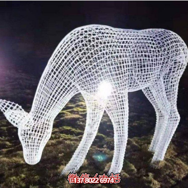 鏤空不銹鋼幾何梅花鹿雕塑，創(chuàng)意戶外擺件