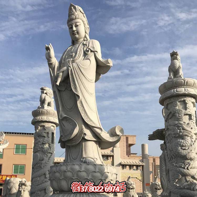 滴水觀音大型雕塑，欣賞美麗的戶外景點(diǎn)