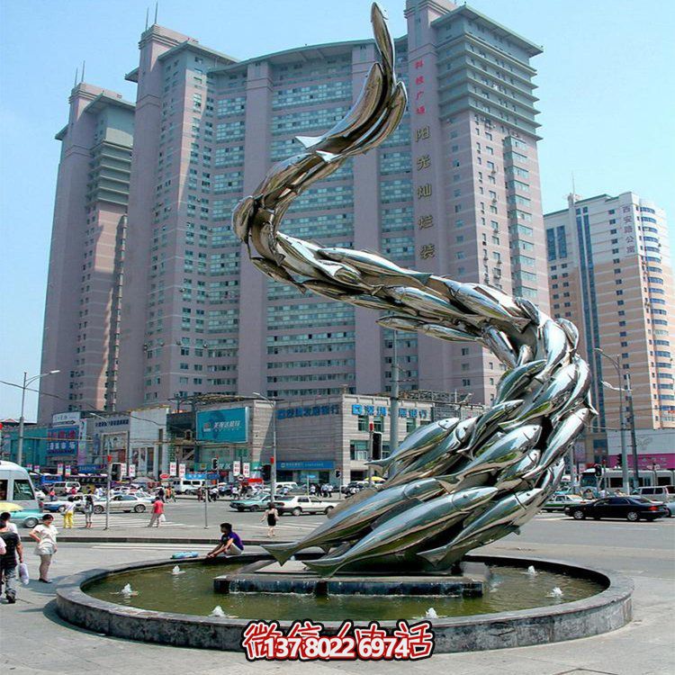 大型水景觀雕塑，螺旋游水魚群擺放