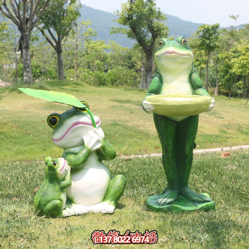 玻璃鋼創(chuàng)意青蛙雕塑，給游樂(lè)園帶來(lái)新的游樂(lè)體驗(yàn)