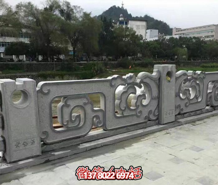 復(fù)古鏤空花紋欄桿，防護(hù)河道街邊青石