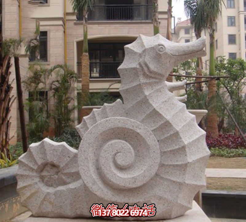 海馬創(chuàng)意石雕，點(diǎn)綴街道邊