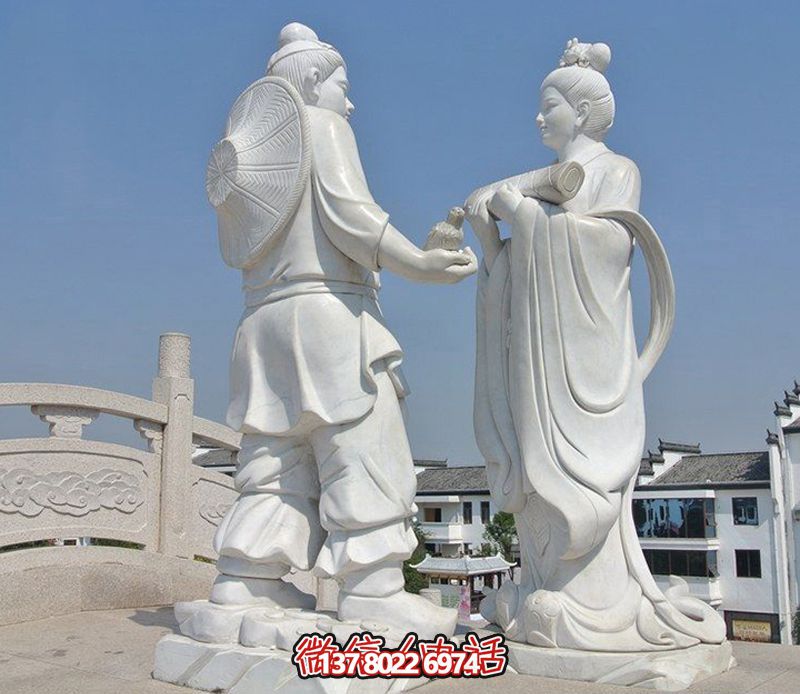 古代牛郎織女石雕，擺放于花園廣場(chǎng)，帶來(lái)漢白玉般的浪漫氣息
