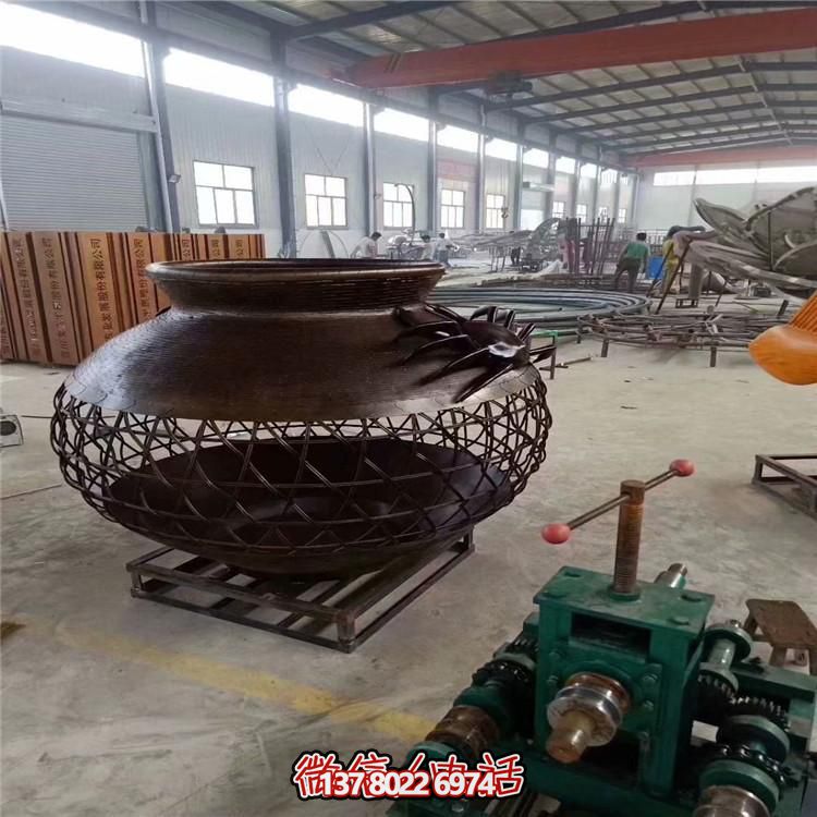 創(chuàng)意玻璃鋼景觀(guān)缸雕塑