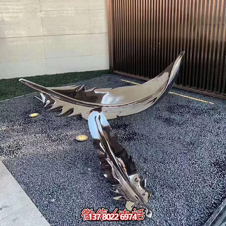不銹鋼羽毛擺件鏡面裝飾，點(diǎn)亮戶(hù)外公園