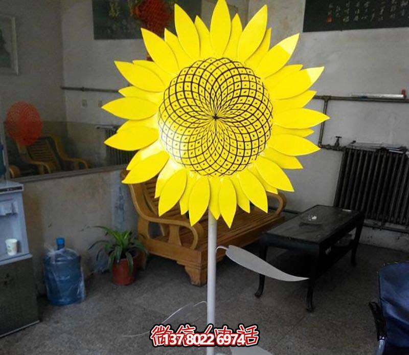 不銹鋼游樂園草坪擺放雕塑，向日葵裝飾