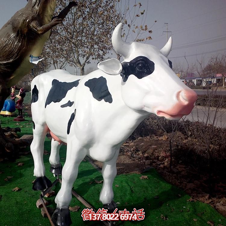 玻璃鋼制仿真奶牛擺件，裝點(diǎn)你的戶外農(nóng)場(chǎng)