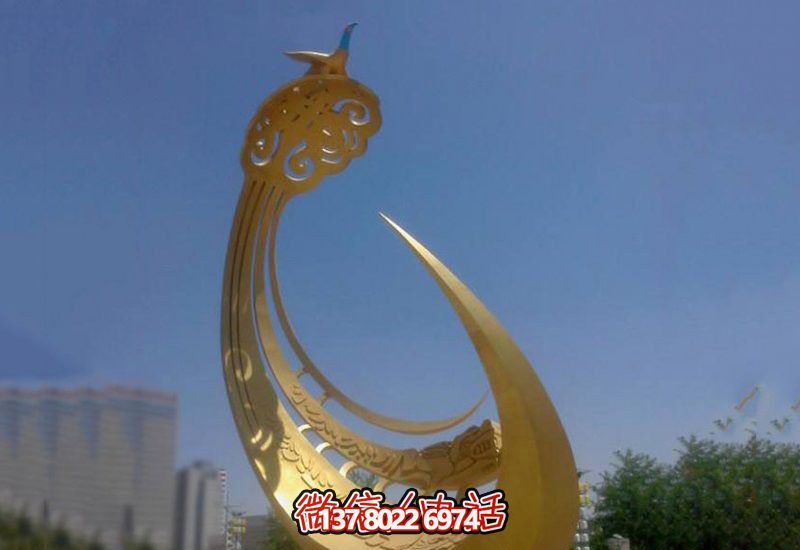 精美不銹鋼鳳凰雕塑，點(diǎn)綴戶(hù)外廣場(chǎng)