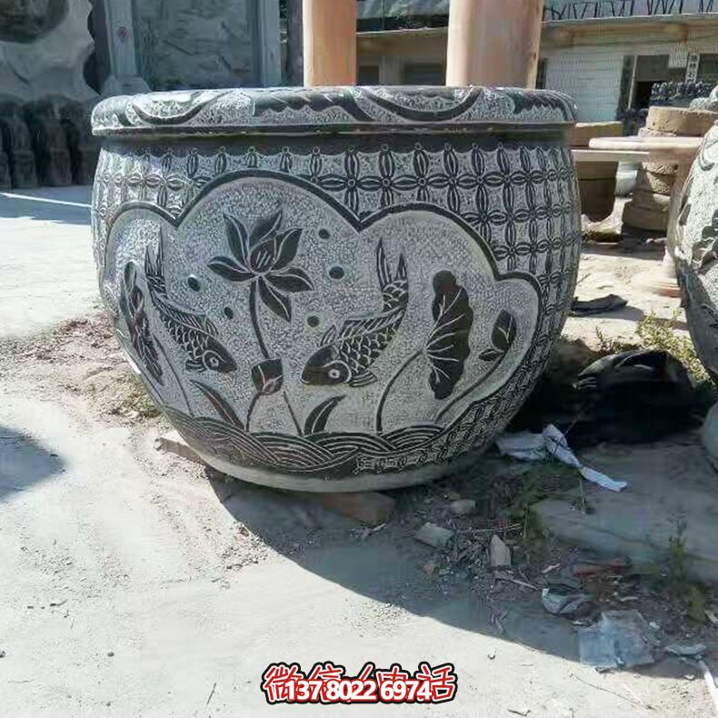 青石雙魚蓮花雕塑，養(yǎng)花缸精美裝飾