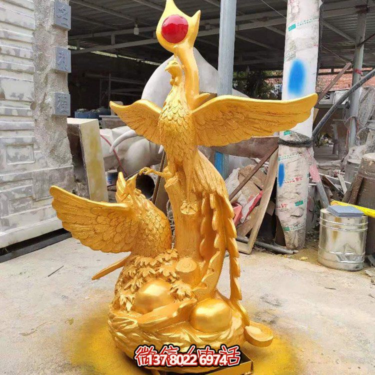 不銹鋼鳳凰雕塑，給你的戶(hù)外廣場(chǎng)帶來(lái)活力