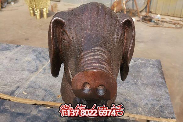 室外豬頭石雕雕塑，添加歡樂氣氛