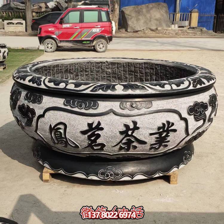 仿古青石荷花水缸，配合庭院戶外，點(diǎn)綴人間養(yǎng)魚(yú)園